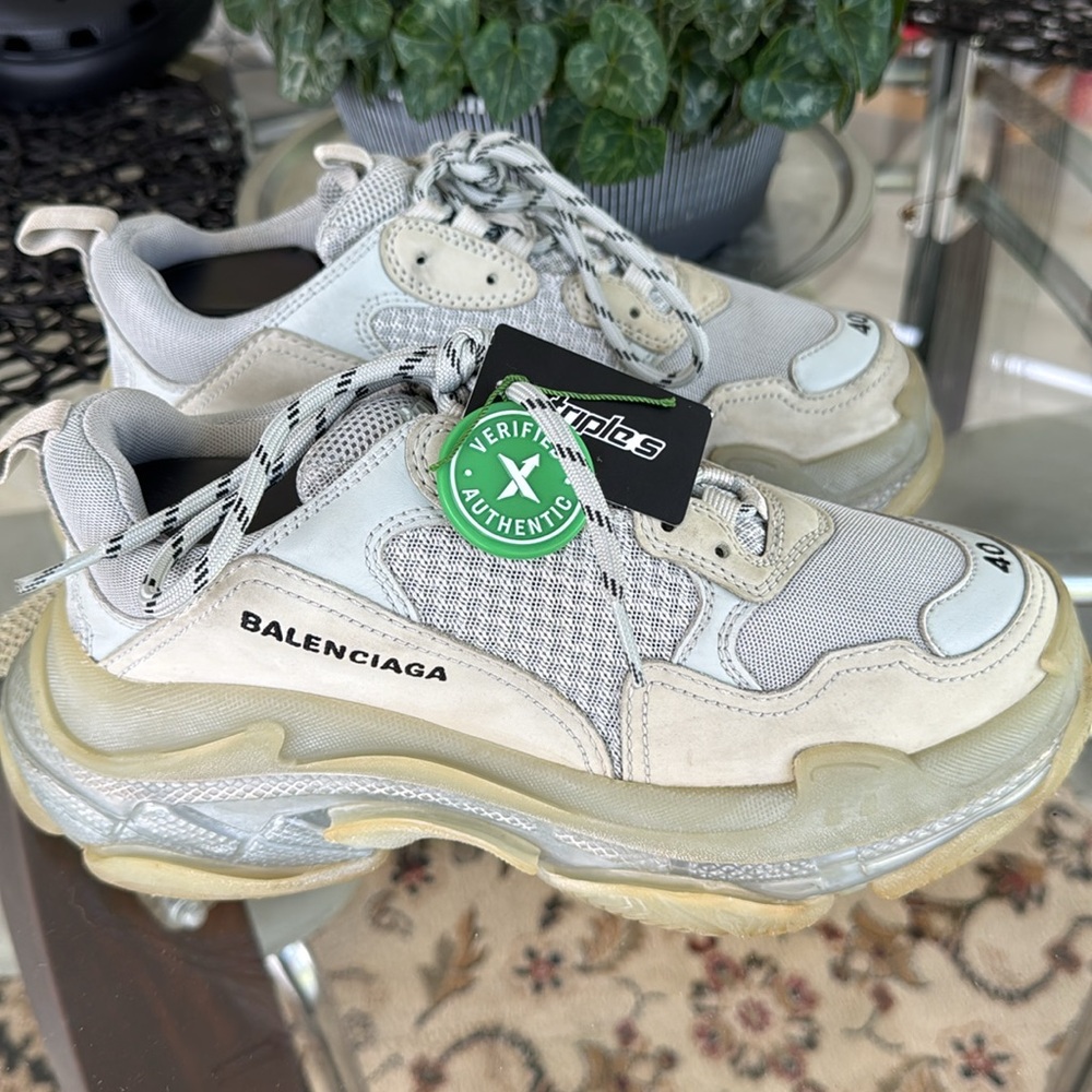 Balenciaga triple s 40
